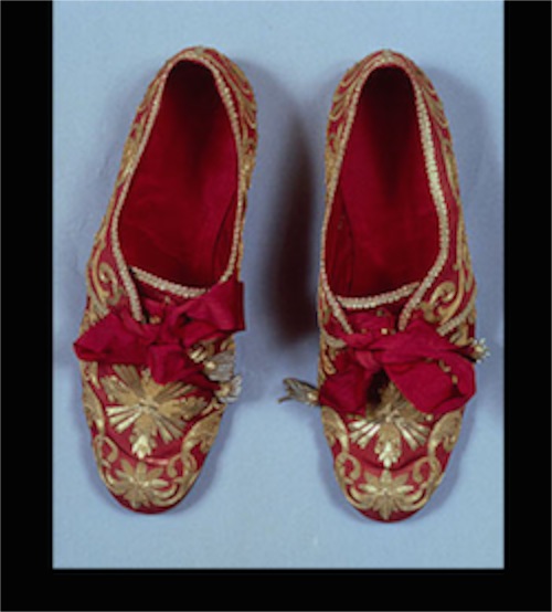 liturgical shoes of pope paul VI